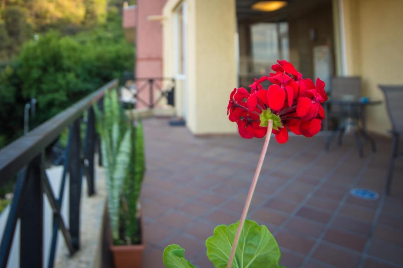 Terrace House Tbilisi Hotel Exterior foto